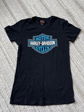 Harley-Davidson Black Tee with Blue Logo Woman’s Size Medium HD T Shirt 2011